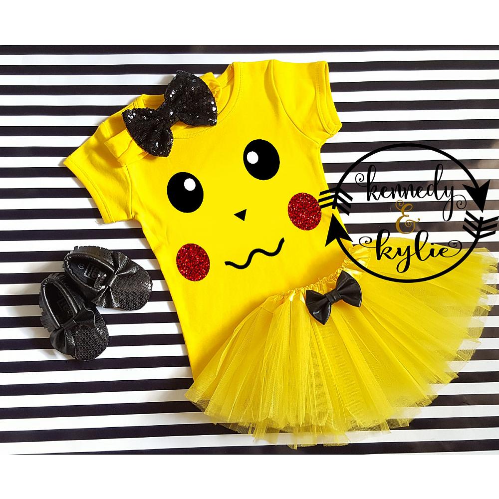 How to Make a DIY Pikachu Costume - 6 steps